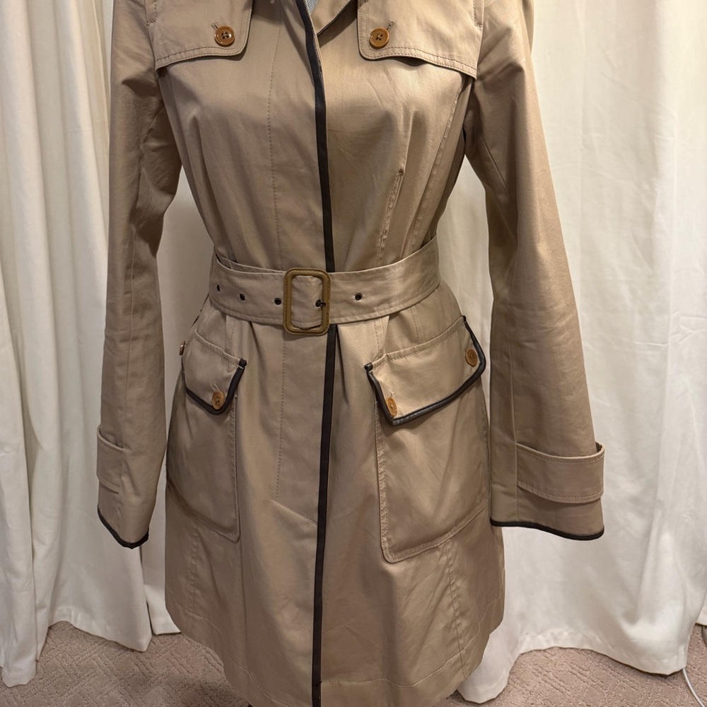 Banana Republic Beige Trench Coat with Dark Brown Trim